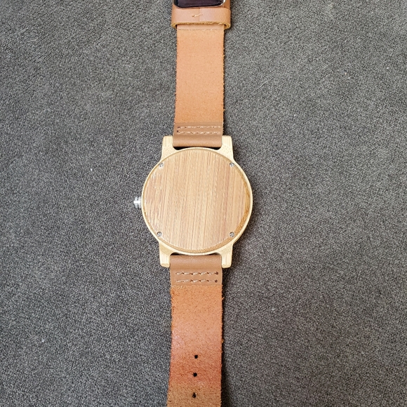 Bamboo Wood Watch - Picture 4 of 5